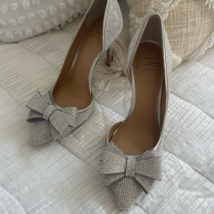 Beautiful sparkly shoes-